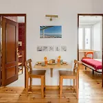 Penha De Franca's Viewpoint Duplex Apartamento Lisboa
