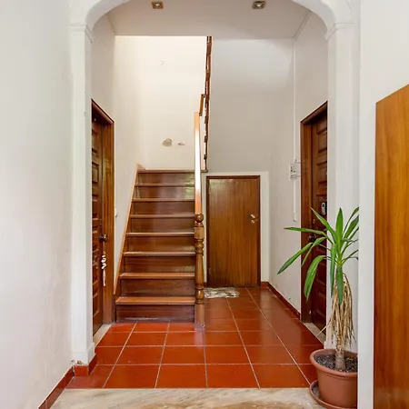 Penha De Franca'S Viewpoint Duplex Lisbona