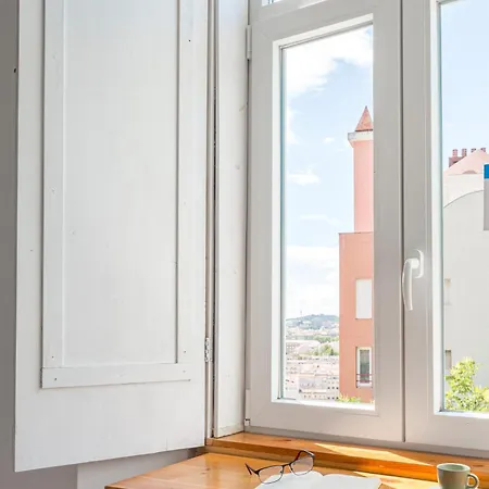 Appartamento Penha De Franca'S Viewpoint Duplex Lisbona